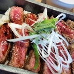 ROU Fukuoka - アップ。お肉、柔らかくて、美味しいですよ。