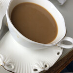喫茶の散歩路 もと - コーヒー380円 ミルクを入れたい気分の日