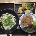 東京 肉芝 - とり天うどん＋焼肉丼