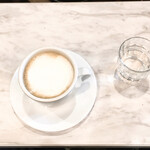 サンマルクカフェ - 一人用テーブル