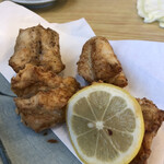 みなみ - フグ唐揚げ
      
      ハイボールのつまみに
      合いました