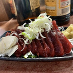 みたかや酒場 - 鯨さし