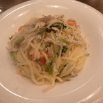 PASTAVOLA - 釜揚げシラスとパクチーのオイル系パスタ