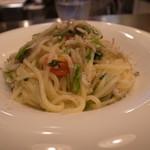 PASTAVOLA - 釜揚げシラスとパクチーのオイル系パスタ