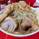 ラーメン二郎  - （2020.03.13）多め、ニンニクましまし、アブラましまし、豚増し