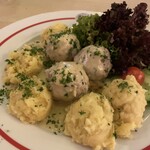 Gaffel Haus Berlin - ケーニヒスベルガークロプセ(アップ)♪