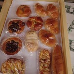 月花堂 - 正体不明のパンズ