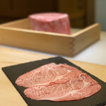 肉割烹ふたご 北新地店 - 