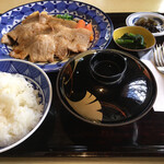 大宝路 - 料理写真:生姜焼き定食