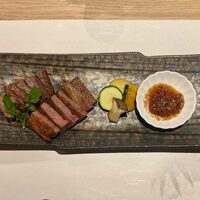 神戸牛 しゃぶしゃぶ おもき 離れ 銀座店 - 神戸牛ステーキ赤身、霜降り