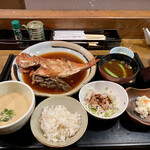 麦屋魚仙坊 - 金目鯛の煮付け定食
            １８００円