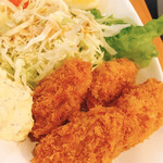 かき太郎 - カキフライ定食(¥550)