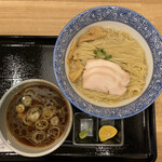 Mentoshouyunotakuminidaimetakamatsu - 醤油つけ麺(並) 870円