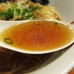 中華そば 麺や食堂 - 中華そばスープ