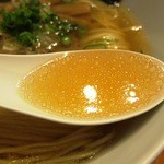 中華そば 麺や食堂 - しおスープ