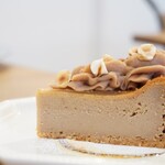 ハナツムリ - 【2020.03】黒糖とマロンのチーズケーキ(450円)