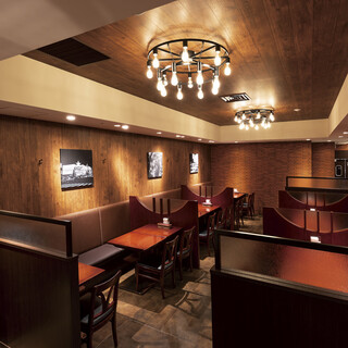 【ボックス席や個室ご用意】1～30名様。ゆったり店内122席