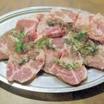 焼肉 はせ川 - イベリコ豚香草焼き