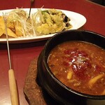 鮮魚・中華居酒屋 愛香楼 - 麻婆フォンデュ