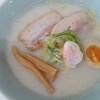 やさしい、とんこつ 麺 かまくら 