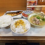 奈良針テラス食堂 - 飯大×２・サバ・明太子・豚汁