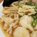 らぁめん 生姜は文化。 - エビワンタンそば（限定）