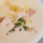 アル・ケッチァーノ - ◆「大根の自家製ヴルーテとフォアグラの冷製スープ」