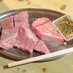 焼肉 はせ川 - 松阪牛カイノミ