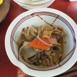 盛岡月が丘食堂 - 豚肉と野菜の煮物