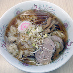 八千代軒 蒲町店 - ワンタン麺01