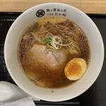 Mentoshouyunotakuminidaimetakamatsu - 醤油らぁ麺(並) 780円