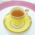 ペレグリーノ - 長野県伊那産ぎたろう軍鶏を丸ごと一羽煮出したブロート