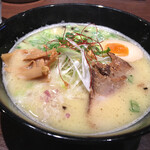 がんばれ ホウライ - ・塩鶏白湯ラーメン