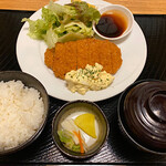 ★Tonkatsu set meal