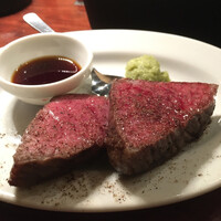 カルネジーオ イースト - 