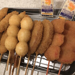 쿠시카츠 타나카 욧카이치 에키마에점 - 串カツ