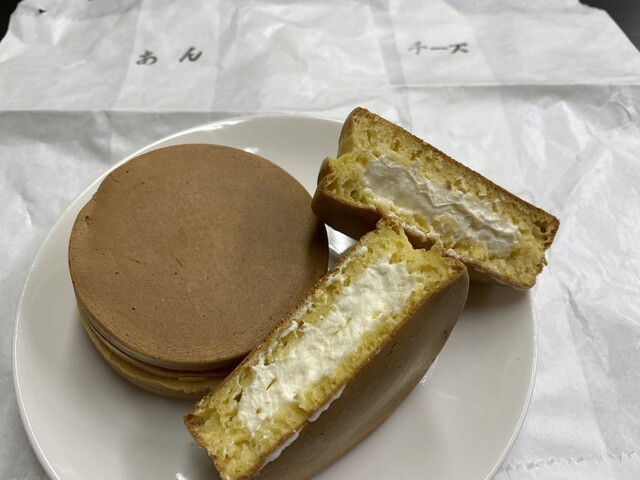 大判焼の石木水 - 帯広市その他（たい焼き・大判焼き）の写真