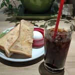 イタリアン＆バール アルバータ - アーモンドトースト580円