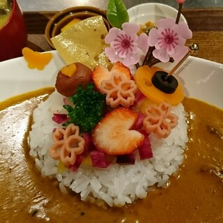 タケウチ 神保町本店