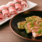 肉と日本酒 - 一品（谷中カルビとぶり大根）