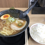 麺家 しろう - 