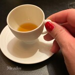 西麻布 焼肉 X - 　究極コンソメ