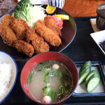 お食事処まるに - 