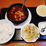 赤坂餃子楼 - 