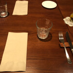 レグリエ - テーブルセッティング