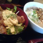 MARU龍 - 白とから揚げ丼2012/3/13