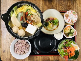 料亭 緒環 - 【薬膳ごはん】鳥の滋養スープと山かけ膳