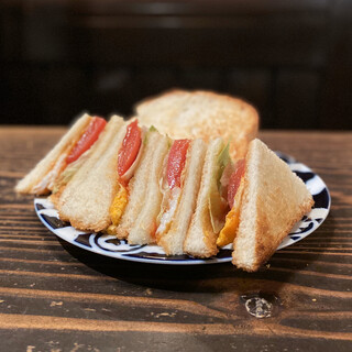 栄のカフェなら フードが美味しいおすすめ店選 食べログまとめ