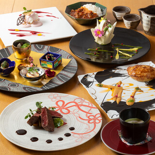 宴の席を華やかに彩る京都牛懐石