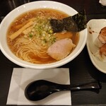 サッポロ ラーメン ハチ - はちセット